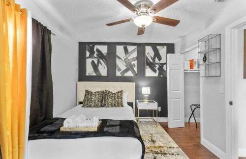 King bd Charming 2-Storey Cottage w PrivateYard - Foto 43