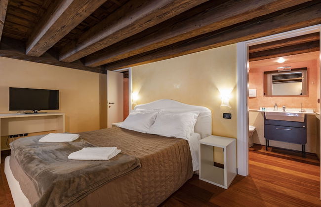 Doge Morosini Palace - Photo 28