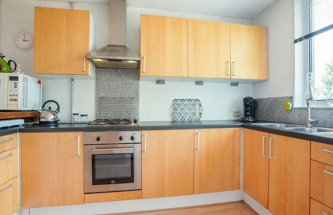 Bungalow in Landgraaf With Terrace - Photo 9