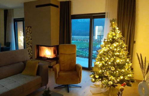 Villa Korina - Mountains, Tranquility, and Comfort - Photo 2