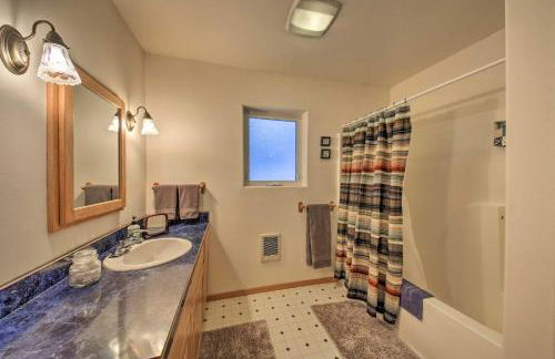 Montana Home on 5 Acres Near Lake Koocanusa! - Foto 15