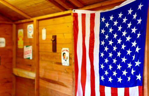 A Luxurious Home with Hot Tub and Man Cave! 9ppl - Foto 56