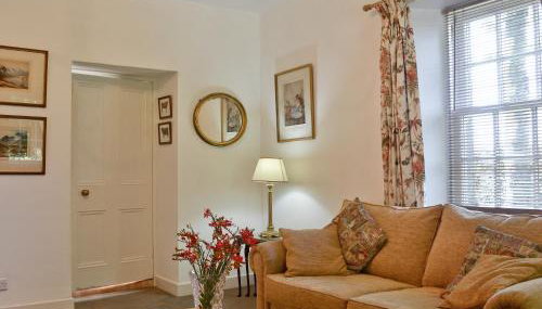 Gilminscroft Gatehouse - Photo 3