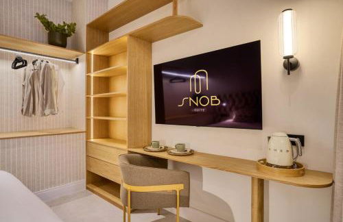 Snob Suite - Photo 24