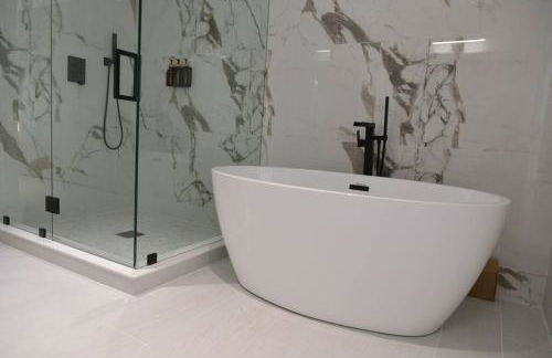 Luxury contemporary hidden gem - Foto 4