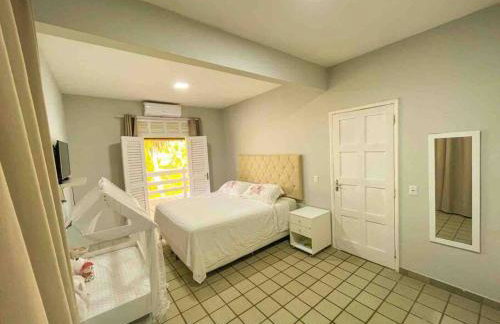 Casa com 5 quartos e vista para o mar a 170m da praia - Photo 3