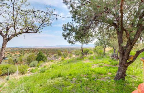 Mtn-View Gem on 20 Acres Patagonia Cabin Hideaway - Foto 28