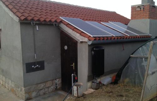 Secluded house with a parking space Podhumlje, Vis - 13984 - Foto 3