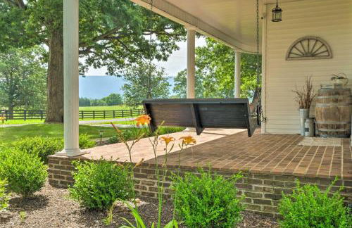 Renovated Farmhouse w Mountain Views and Fire Pit - Foto 37