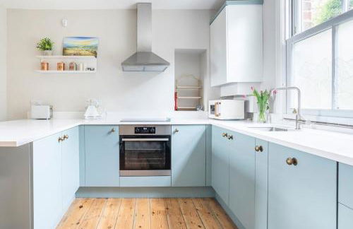 Country Cottage with Steam Railway Views - Foto 22