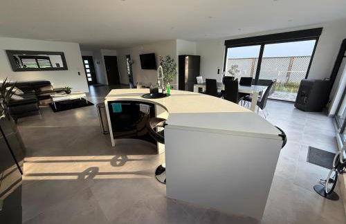 Villa Chipie neuve & grand standing ! - Photo 17