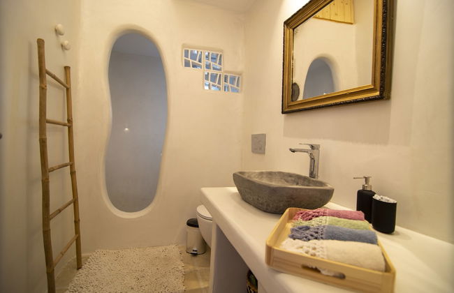 Quartano Paros Residence - Photo 35