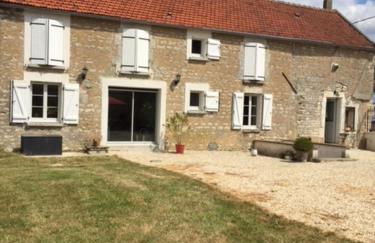La maison de Lucien, gîte au cœur du vignoble Chablisien - Foto 42