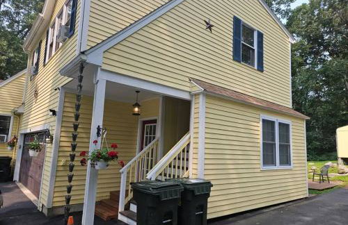 Adorable 1 bedroom with off-street parking - Foto 19
