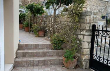 Manousos Guest House - Foto 28