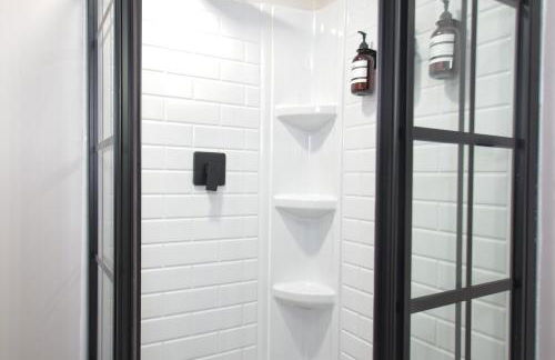 The Navel Nalle - Downtown Bungalow, Patio, Parking - Foto 4