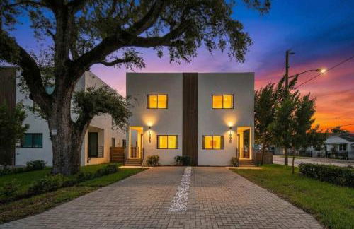 Luxury Home with Inter Miami Theme - Photo 6