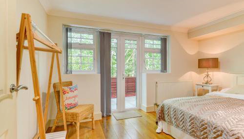 Redhill town centre apartment by Livingo - Foto 1