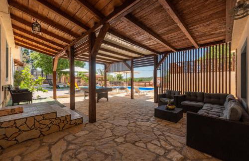 Holiday Home Burgija with pool - Foto 31