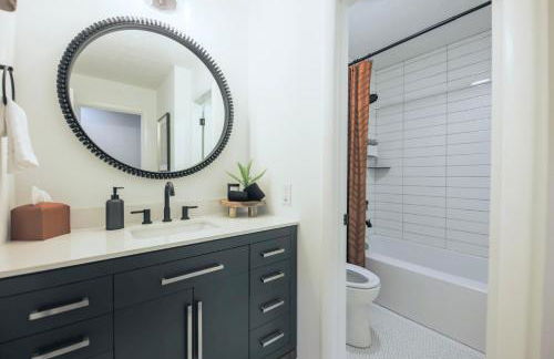 Biltmore Forest Retreat Sauna Hot tub Game Rm - Foto 30