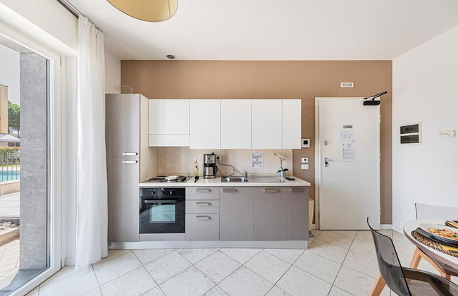 Residenza Miralago With Pool - Ground Floor One-bedroom - Photo 4