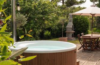 Naut Retreat - Idyllic hideaway with hot tub, gym & gamesroom ideally located in Zennor near St Ives - Photo 11