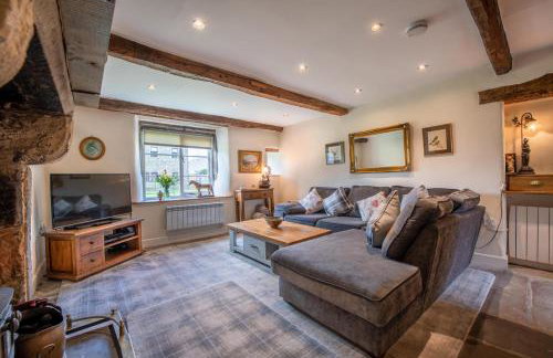 Westside Cottage, Newby Hamlet, Clapham, Yorkshire Dales National Park, Famous Three Peaks, Near The Lake District, Pets Are Welcome, Direct Parking in front of the Cottage & Guest Parking - Foto 11