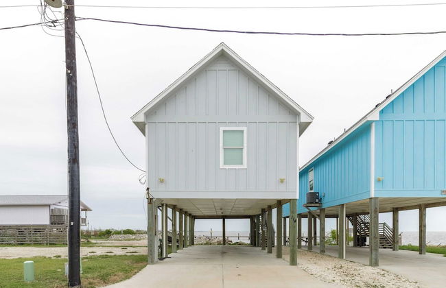 Waterfront, Shared Boat Dock & Pool w/ Views Ariels Grotto by Avantstay - Foto 3