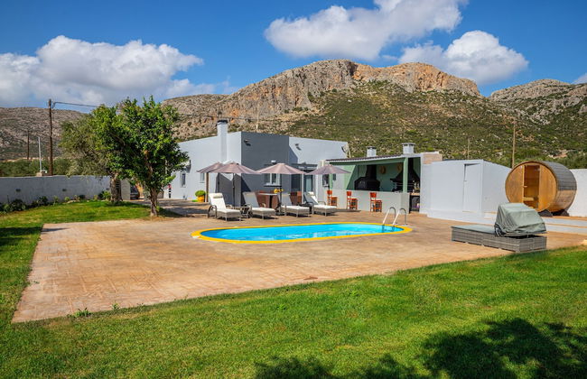 OLD OLIVE TREE COTTAGE - Foto 1