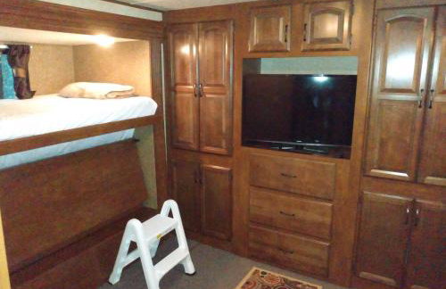 Lakefront! Twin Birch Resort - The Loon - Foto 36