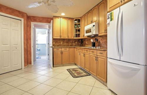 Naples Home with Pool, Extended Stays Welcome! - Photo 9