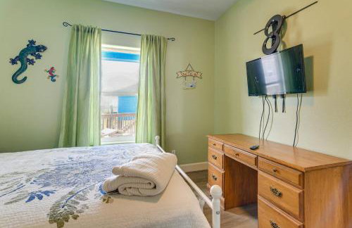 Steps to Crystal Beach! Family and Pet-Friendly Home - Foto 6