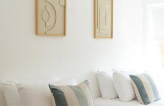 Stylish 2-Bedroom Stay with All Comforts of Home # 2 - Foto 15