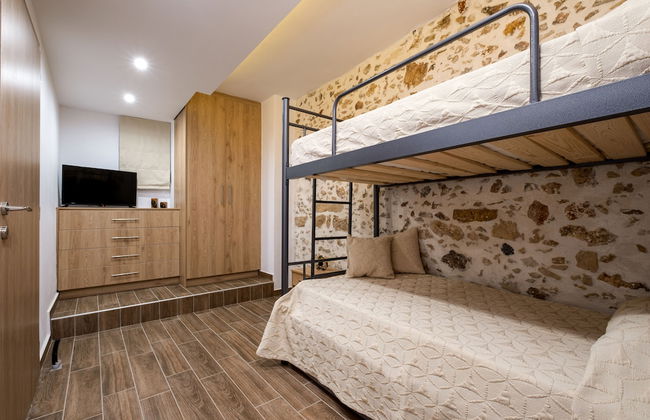 Apartment in Nikiforos Fokas with swimming pool and garden - Photo 10