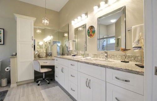 Serene pool home in the exclusive Heritage Oaks Golf & Country Club - Foto 32