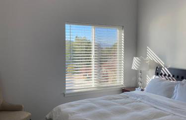 Modern Town House, 3-Bedrooms Home private parking - Foto 8