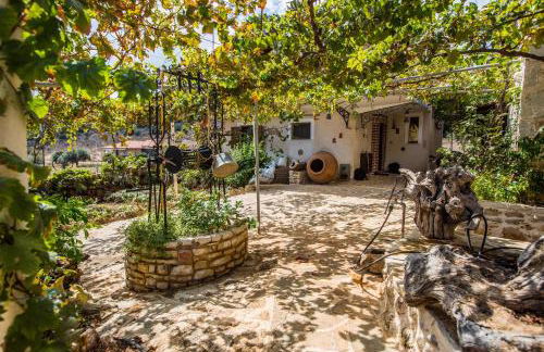 Pontinos Villa - Photo 10