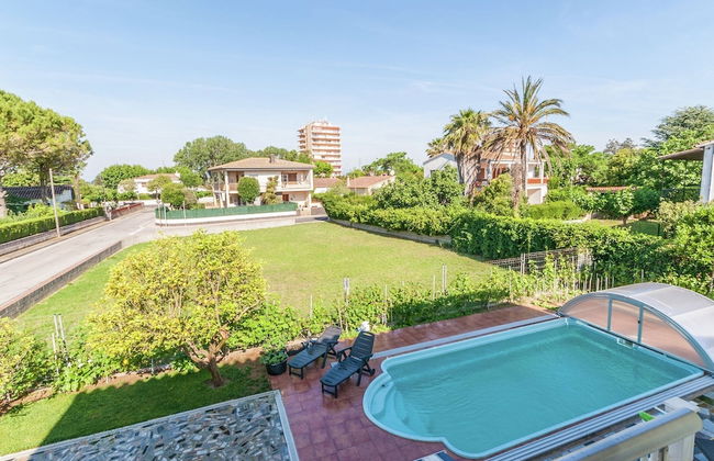 Holiday Home With Private Pool in Sant Pere Pescador - Foto 31