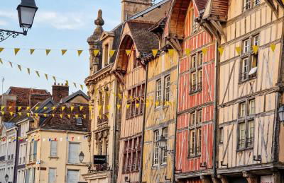 Le sacré Troyes - Photo 2
