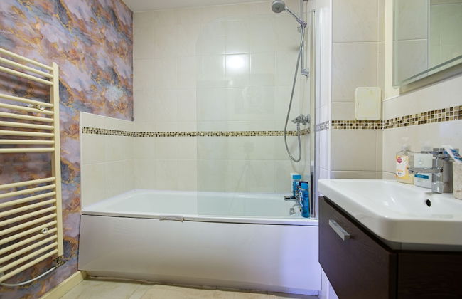 2 Bed Apt - Free Parking - Close to City Centre - Foto 16