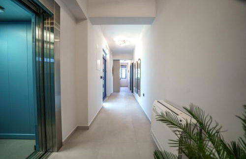 Naval villa-Panoramic villa with heated pool on the roof - Photo 25