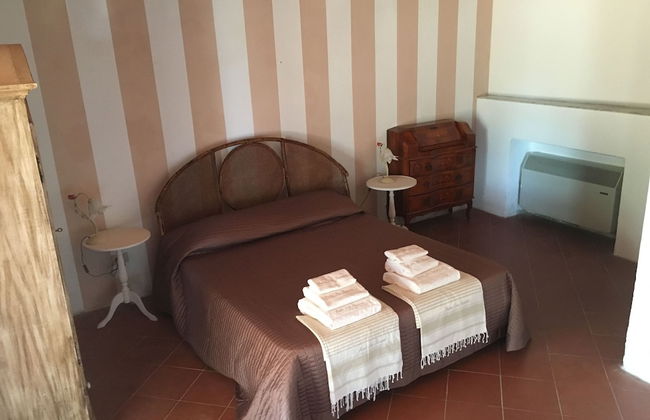 Tuscan Farm Home Retreat - Foto 3