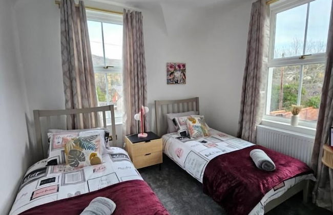 Llangollen Retreat With Stunning Views of the Castle - Foto 3