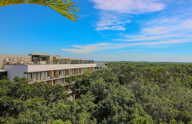 Spacious Apartment With Terrace and Rooftop Pool - Photo 36