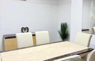 Home in Greater Manchester - Foto 14