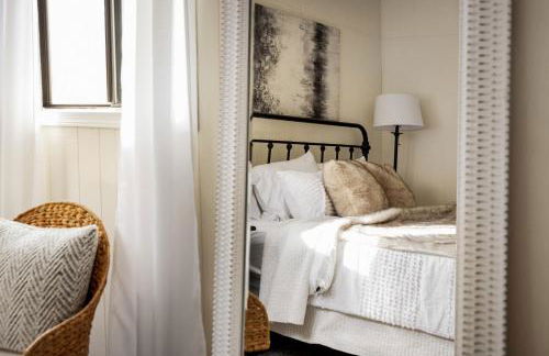 Cabin w hot tub & fire pit - Foto 19