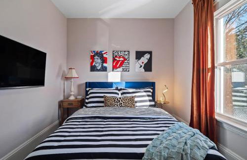 Cleveland Escape - Hot Tub - Karaoke Machine - Sleeps 12 - Foto 39