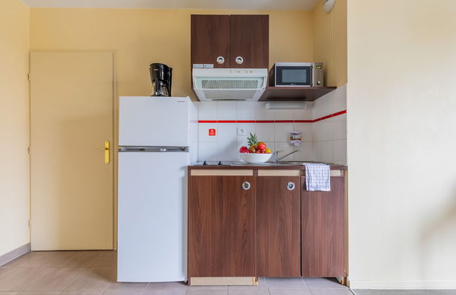 Zenitude Hôtel - Résidences Magny les Hameaux - Foto 26