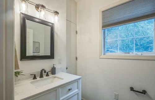 NFL Draft Stay Modern South Side Home 2-Car Garage - Foto 14