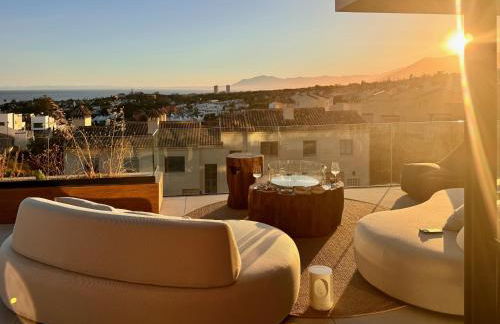 Villa Vida - Luxury Panorama Seaview Penthouse in Organic-Boho Design with Pool, Gym, Spa - Photo 52